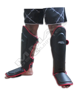 Muay Thai Kickboxing Shin Instep